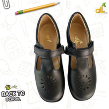 Load image into Gallery viewer, Black t-strap velcro school shoe(18)