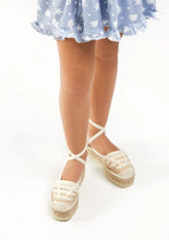 Load image into Gallery viewer, Sand with beige ties wedge alpargata