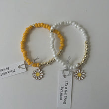 Load image into Gallery viewer, Beaded bracelets