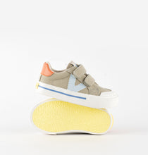 Load image into Gallery viewer, Kaki canvas sneaker with blue &quot;V&quot; detail

