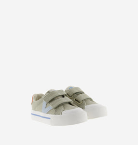 Kaki canvas sneaker with blue "V" detail