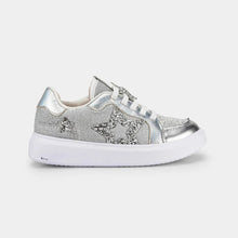 Load image into Gallery viewer, Metallic slip on sneaker
