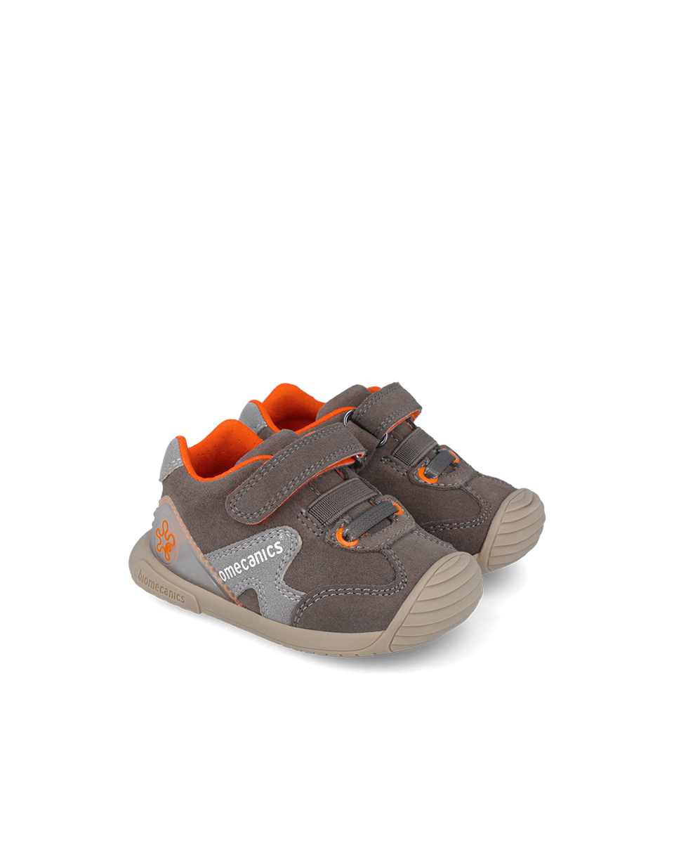 Taupe suede velcro sneaker prewalker with orange details