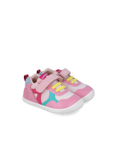Pink multicolor respectful sports shoes first steps