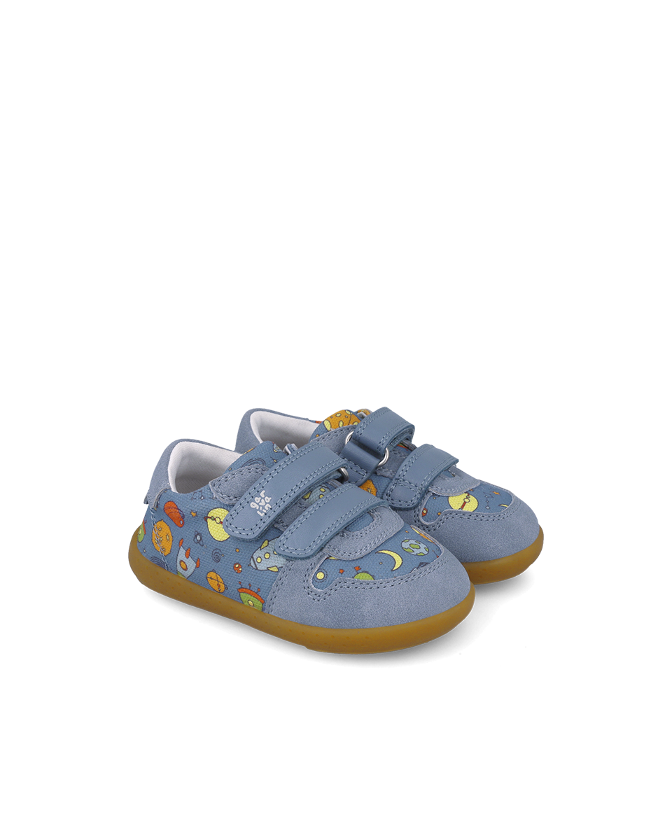 Indigo canvas printed barefoot sneaker