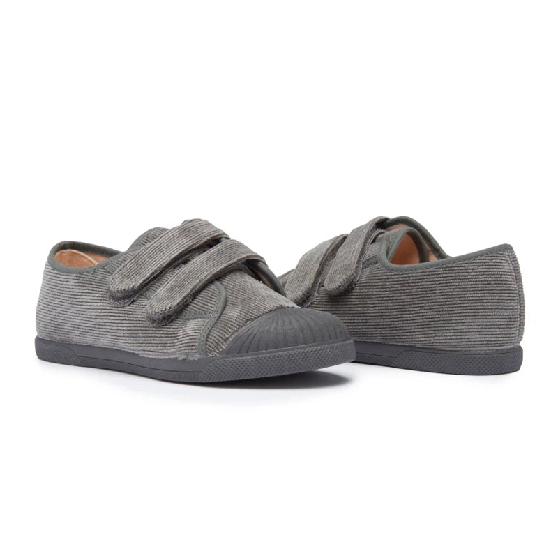 Grey corduroy double velcro sneaker