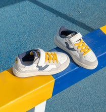 Load image into Gallery viewer, Sport sneaker with blue and yellow details
