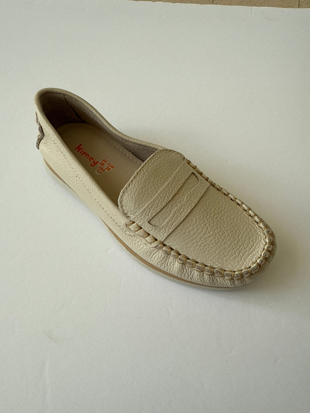 Light beige leather loafer