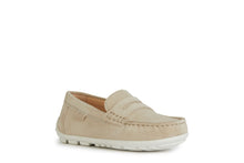 Load image into Gallery viewer, Beige suede loafer (New Fast)
