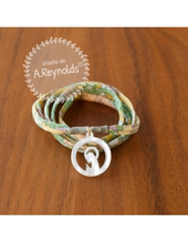 Load image into Gallery viewer, Acrylic necklace with Virgin Mary design
