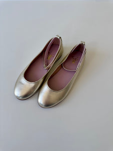 Gold leather ballerinas with ankle strap
