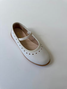 Beige ballerina with elastic strap
