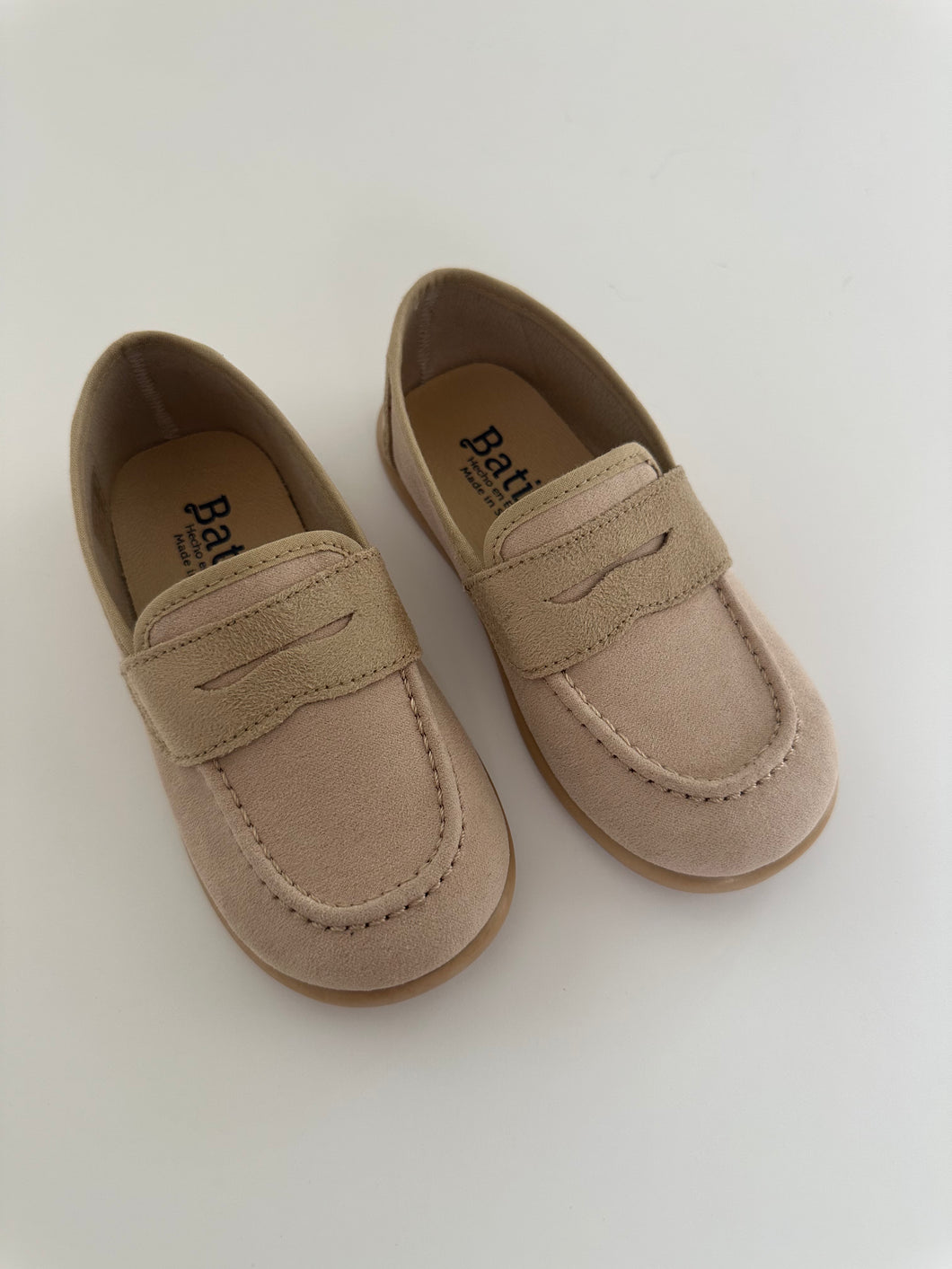 Camel serratex loafer
