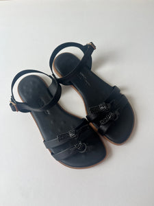 Black leather sandal with rhinestone bows