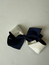 Load image into Gallery viewer, 2 tone glitter/grosgrain bows

