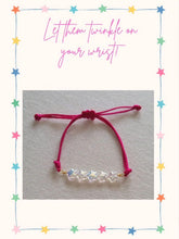 Load image into Gallery viewer, Pearls adjustable bracelet
