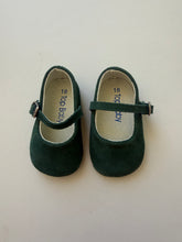Load image into Gallery viewer, Suede mary jane crib shoes
