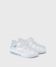 Load image into Gallery viewer, Star clear/white fisherman  jellie sandal
