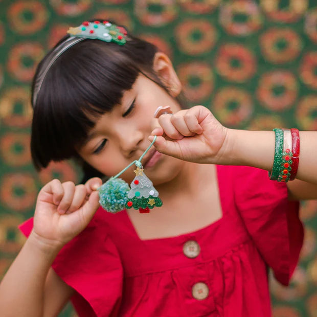 Christmas tree necklace