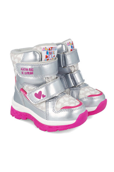 Agatha Ruiz de la Prada silver apreski boot