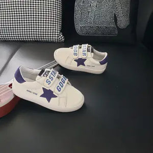 White velcro blue star sneaker