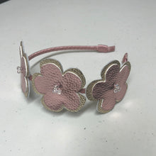 Load image into Gallery viewer, 3 flower headband
