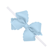Load image into Gallery viewer, Small eyelet embossed bow on band
