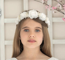 Load image into Gallery viewer, White flowers and baby breath special occasion crown
