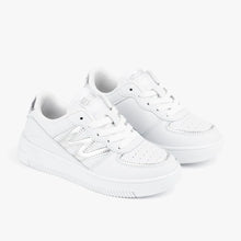 Load image into Gallery viewer, White metallized basic sneaker with silver detail
