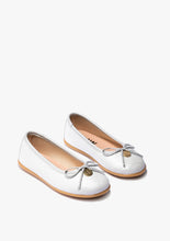 Load image into Gallery viewer, Silver leather ballerinas
