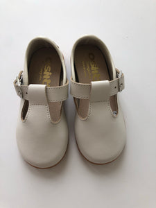 Plain beige tstrap shoe