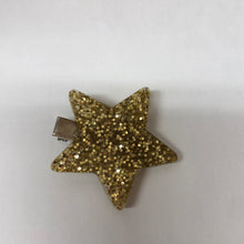 Load image into Gallery viewer, Star resin hair clips
