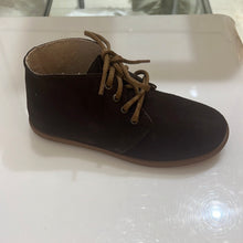 Load image into Gallery viewer, Brown safari boot with laces
