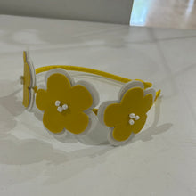 Load image into Gallery viewer, 3 flower headband
