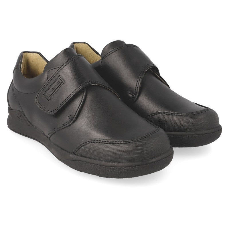 Black velcro shoe with reinforced toe area (161129-A)